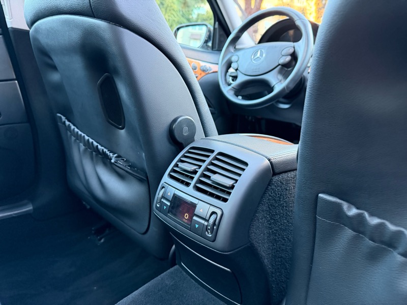 Mercedes-Benz E-Class E550 Sedan 2009