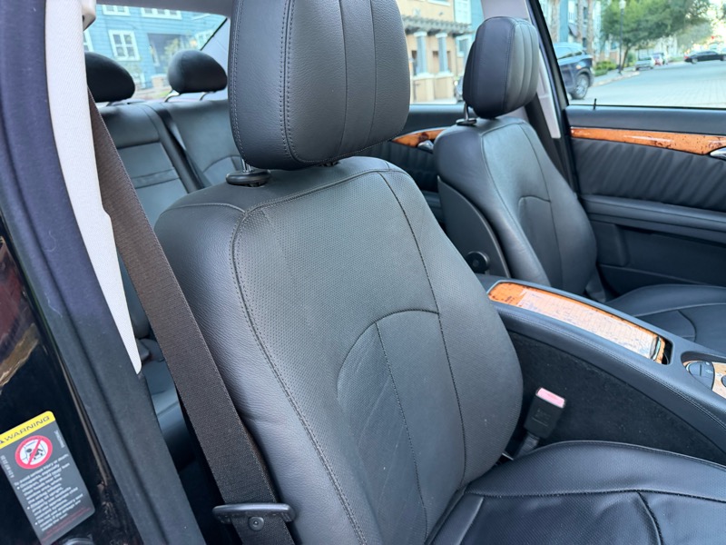 Mercedes-Benz E-Class E550 Sedan 2009