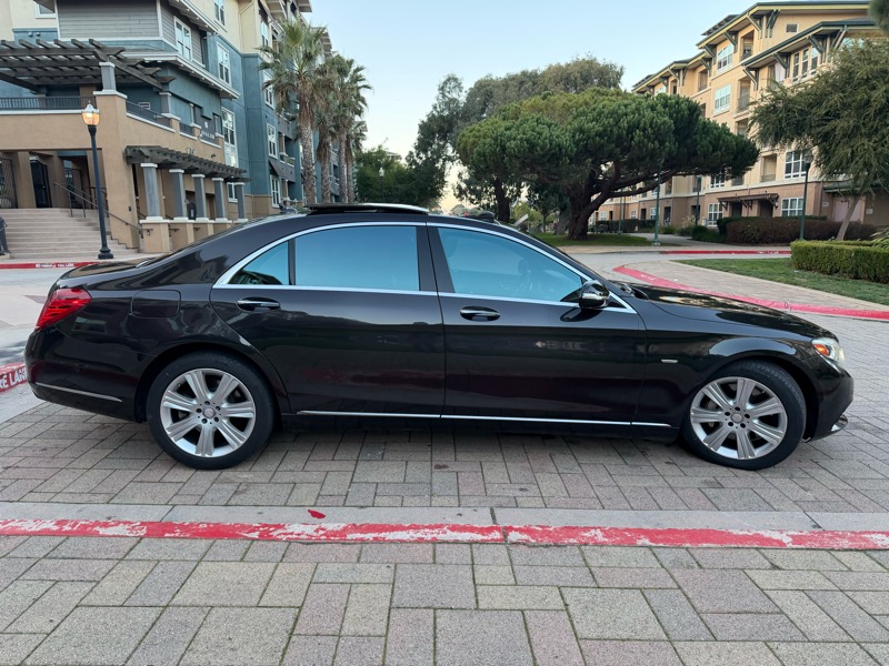 Mercedes-Benz S-Class S550 2014