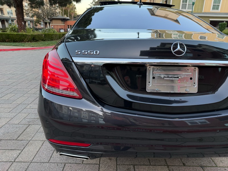 Mercedes-Benz S-Class S550 2014