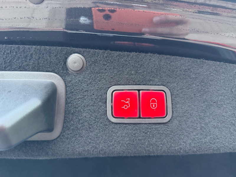 Mercedes-Benz S-Class S550 2014