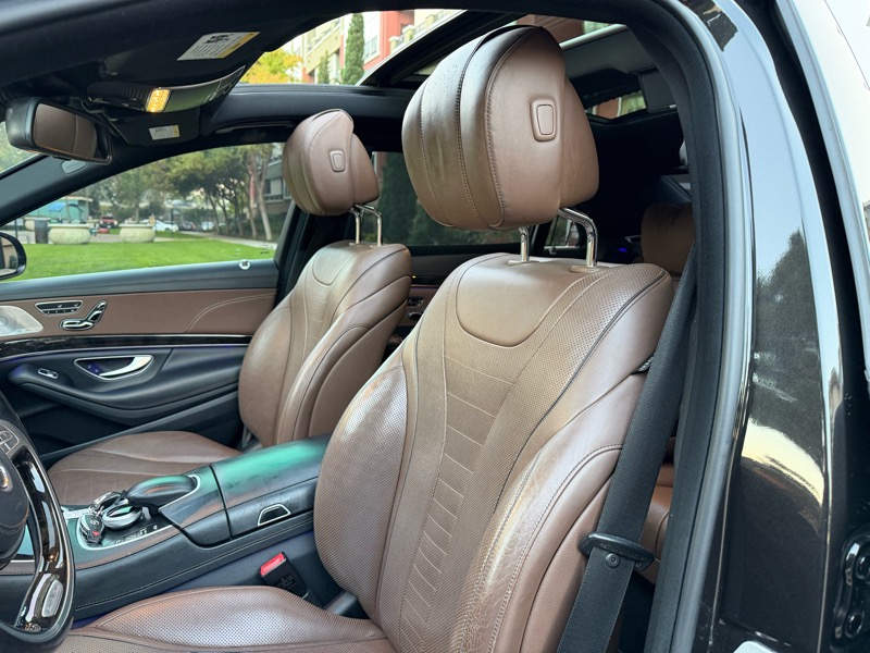 Mercedes-Benz S-Class S550 2014