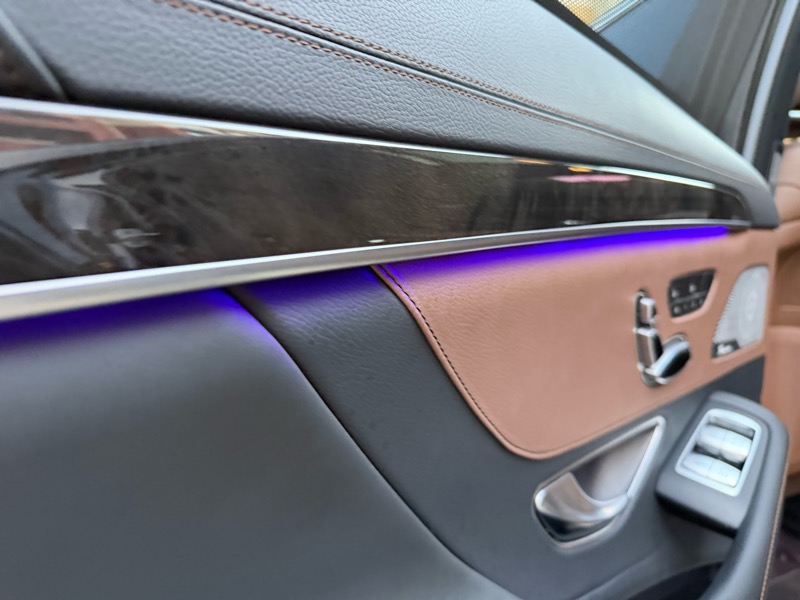 Mercedes-Benz S-Class S550 2014