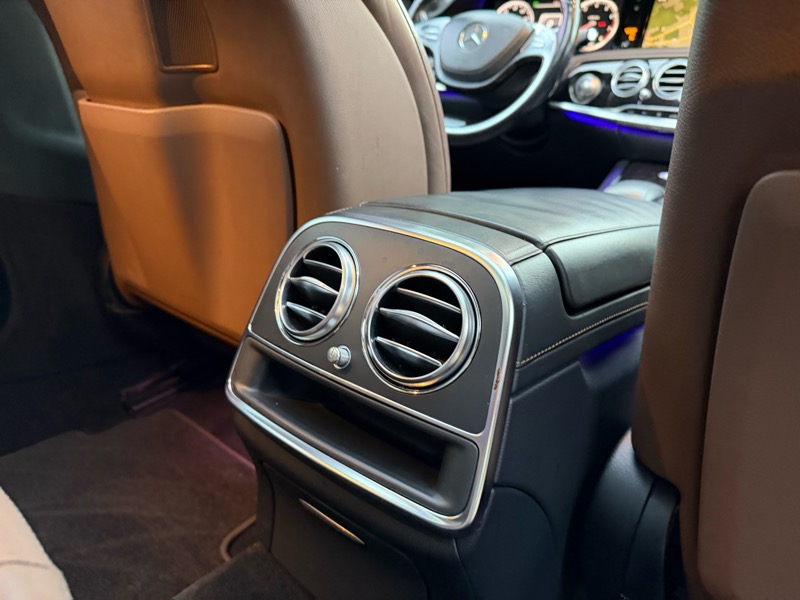 Mercedes-Benz S-Class S550 2014