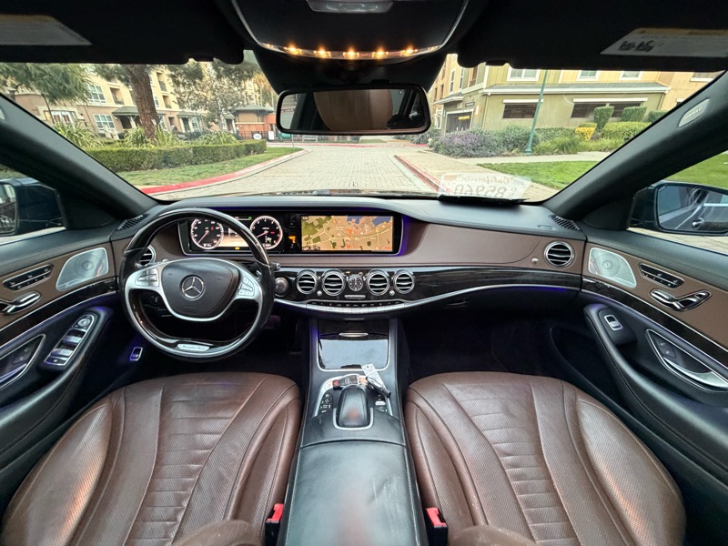 Mercedes-Benz S-Class S550 2014