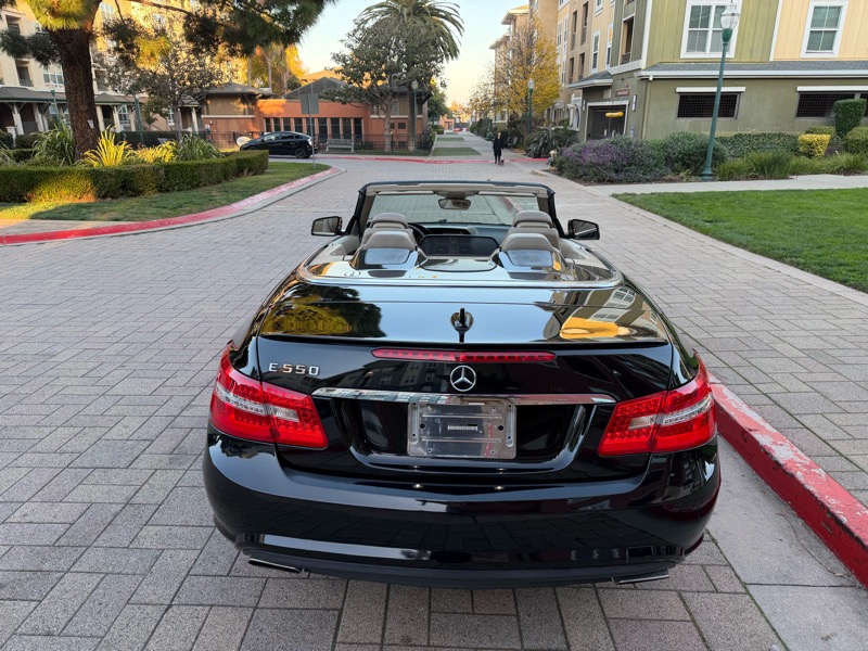 Mercedes-Benz E-Class E550 Cabriolet 2013