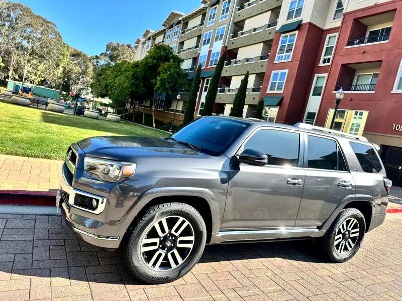 Toyota 4Runner Limited 4WD V6 2018