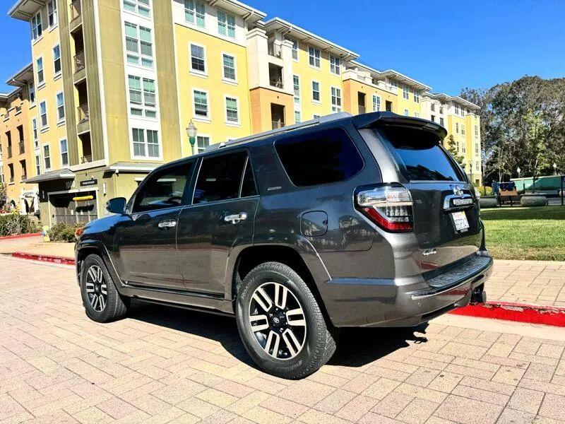 Toyota 4Runner Limited 4WD V6 2018