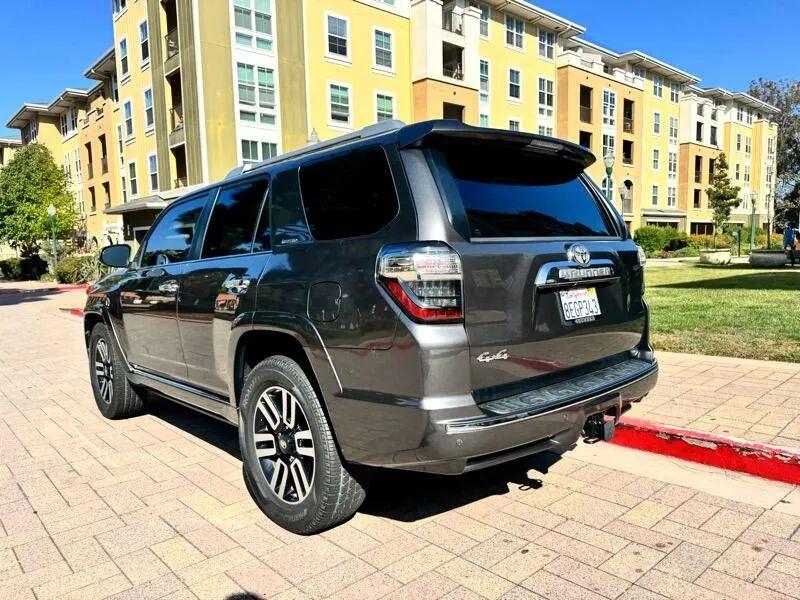 Toyota 4Runner Limited 4WD V6 2018