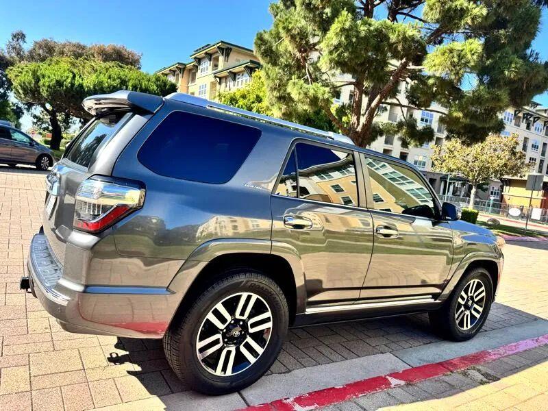 Toyota 4Runner Limited 4WD V6 2018