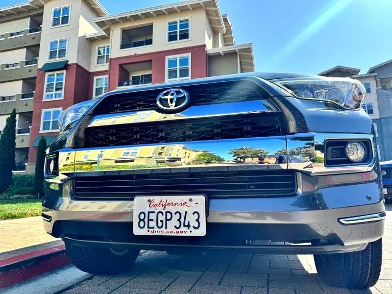 Toyota 4Runner Limited 4WD V6 2018