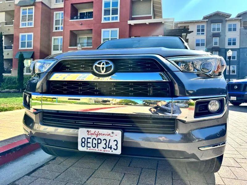 Toyota 4Runner Limited 4WD V6 2018