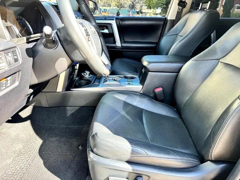 Toyota 4Runner Limited 4WD V6 2018