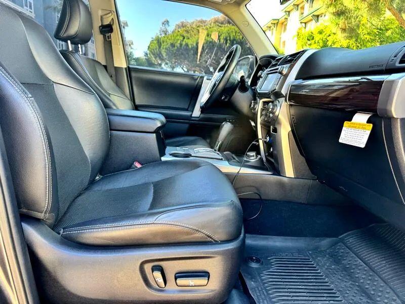 Toyota 4Runner Limited 4WD V6 2018