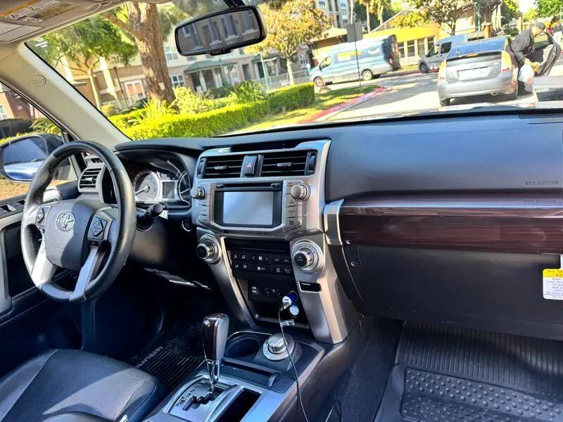 Toyota 4Runner Limited 4WD V6 2018