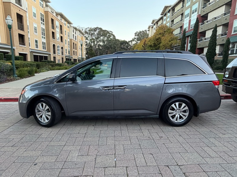 Honda Odyssey SE 2016