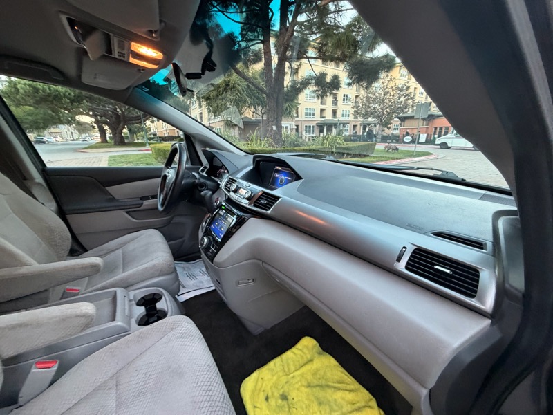 Honda Odyssey SE 2016