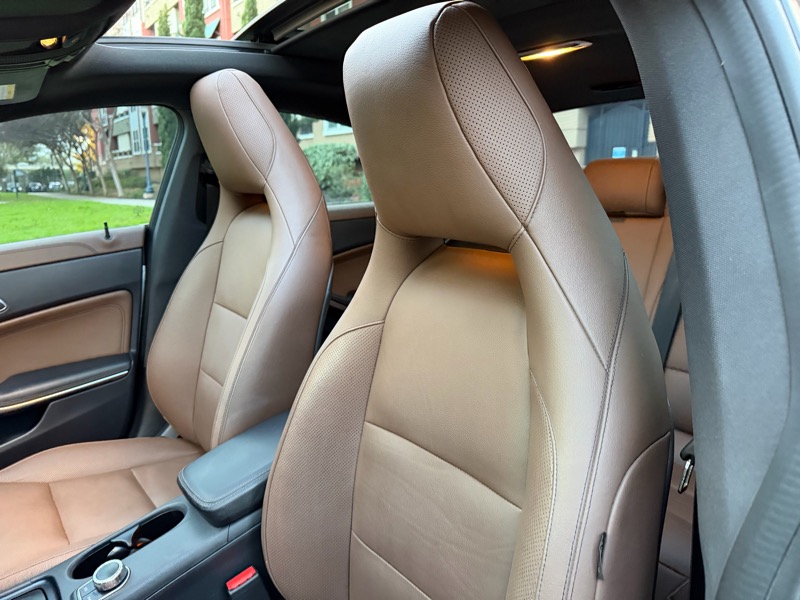 Mercedes-Benz CLA-Class CLA250 2014