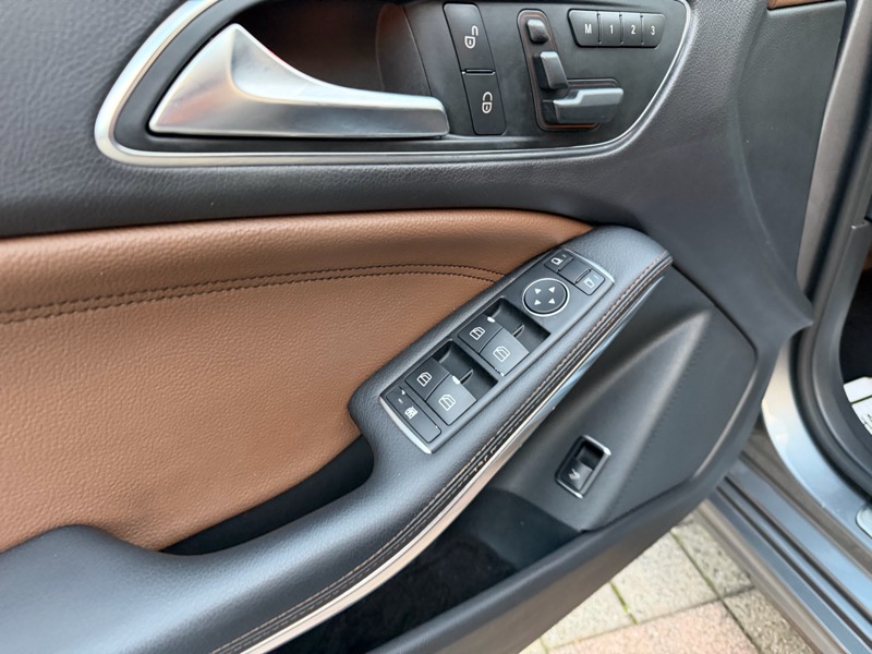 Mercedes-Benz CLA-Class CLA250 2014