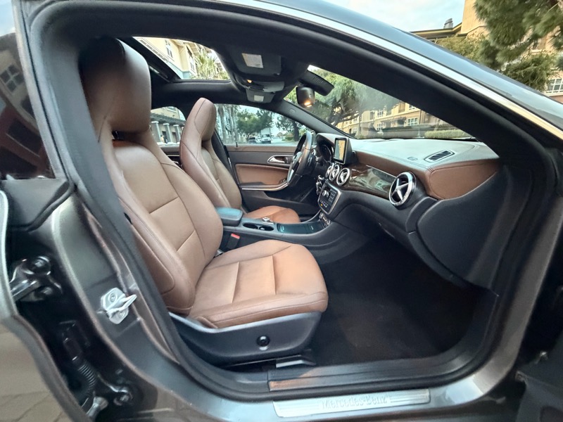 Mercedes-Benz CLA-Class CLA250 2014