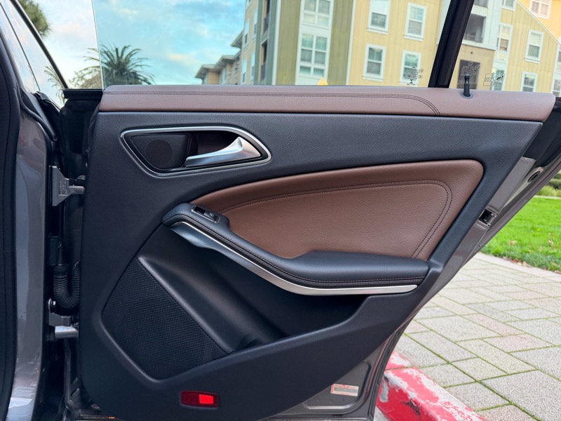 Mercedes-Benz CLA-Class CLA250 2014