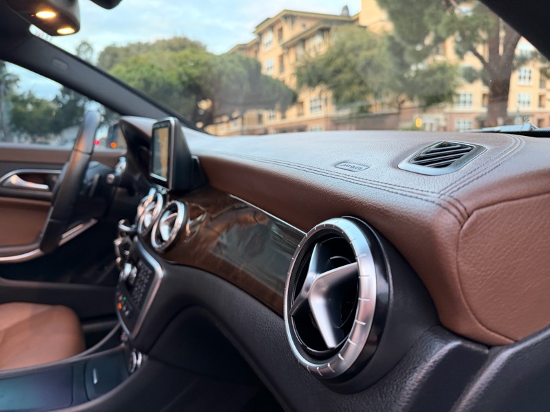 Mercedes-Benz CLA-Class CLA250 2014