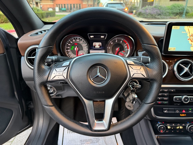 Mercedes-Benz CLA-Class CLA250 2014