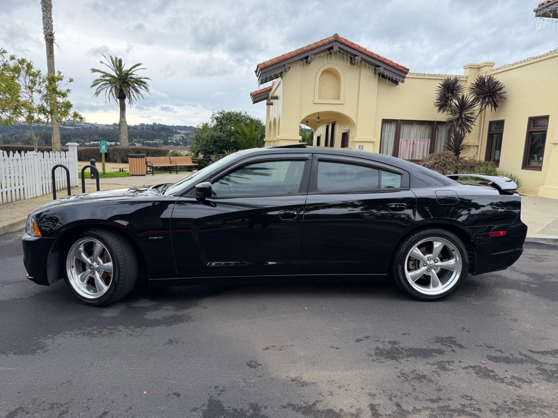 Dodge Charger  2012