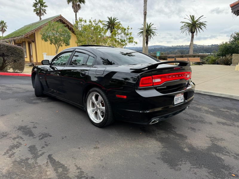Dodge Charger  2012