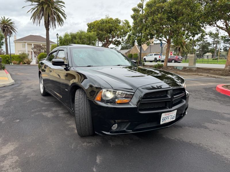 Dodge Charger  2012