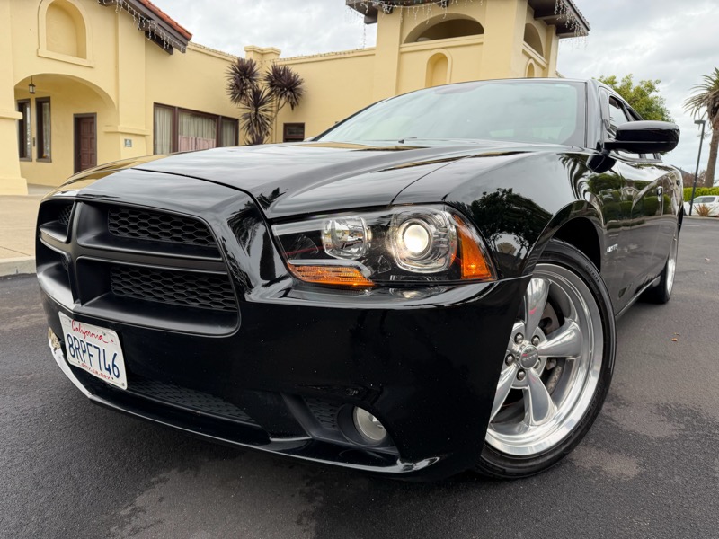 Dodge Charger  2012