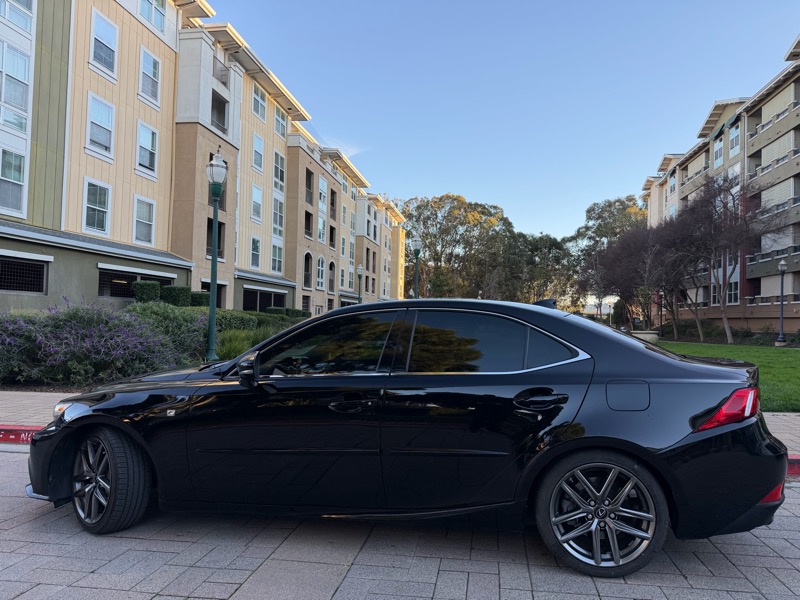 Lexus IS 350 RWD 2014