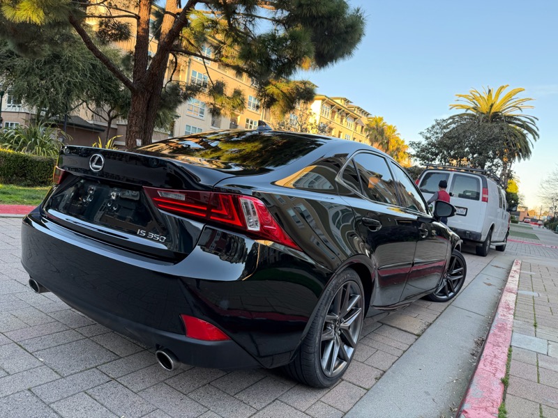 Lexus IS 350 RWD 2014