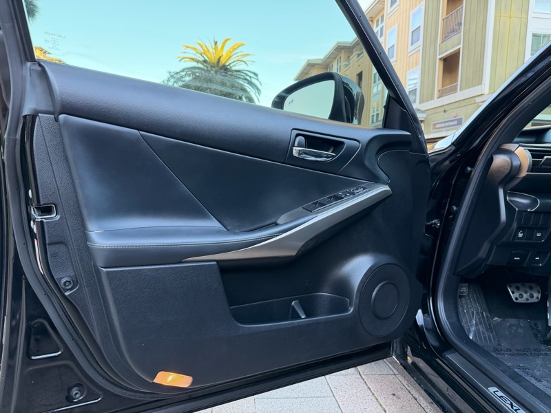 Lexus IS 350 RWD 2014