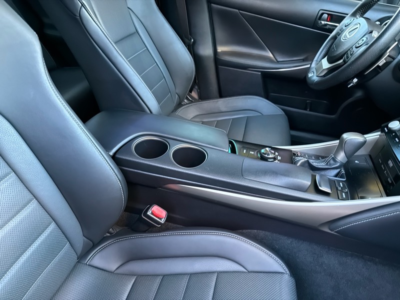 Lexus IS 350 RWD 2014