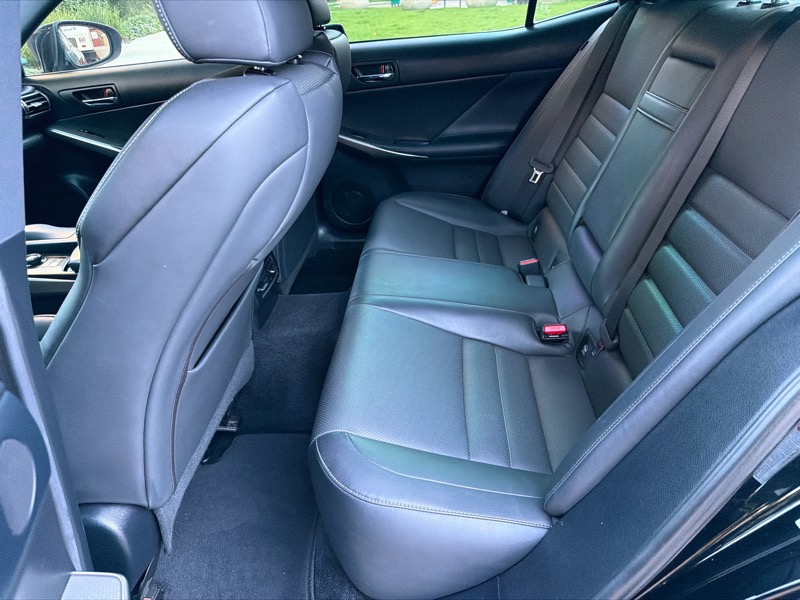 Lexus IS 350 RWD 2014