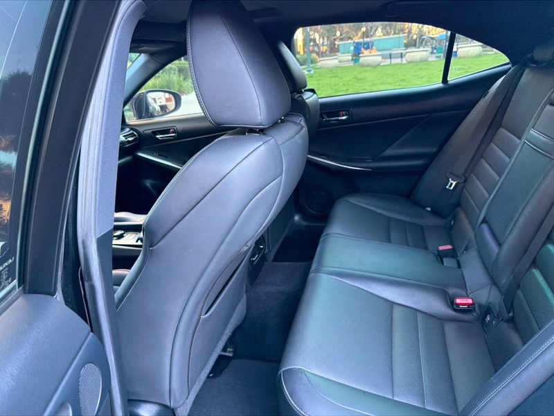 Lexus IS 350 RWD 2014