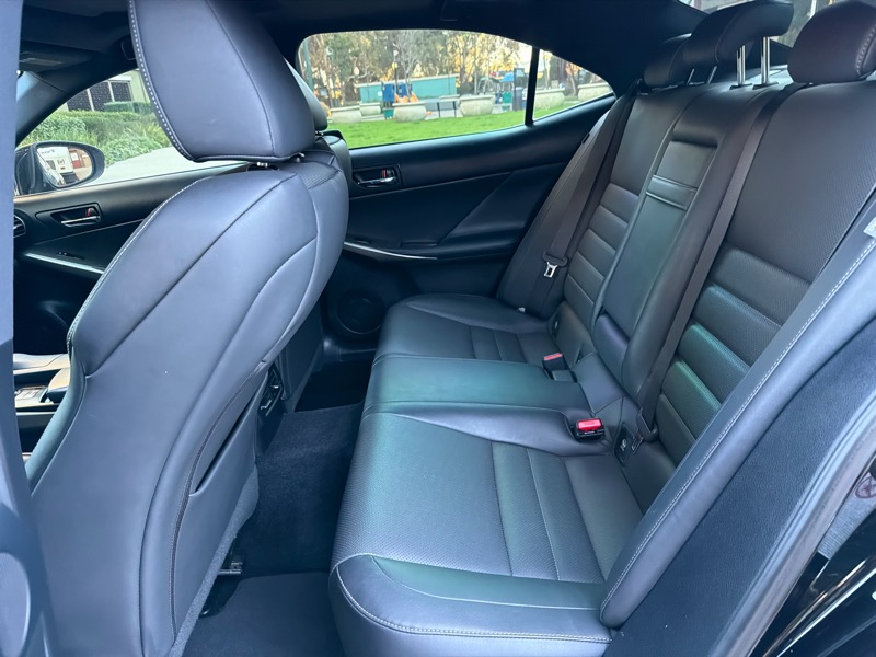 Lexus IS 350 RWD 2014