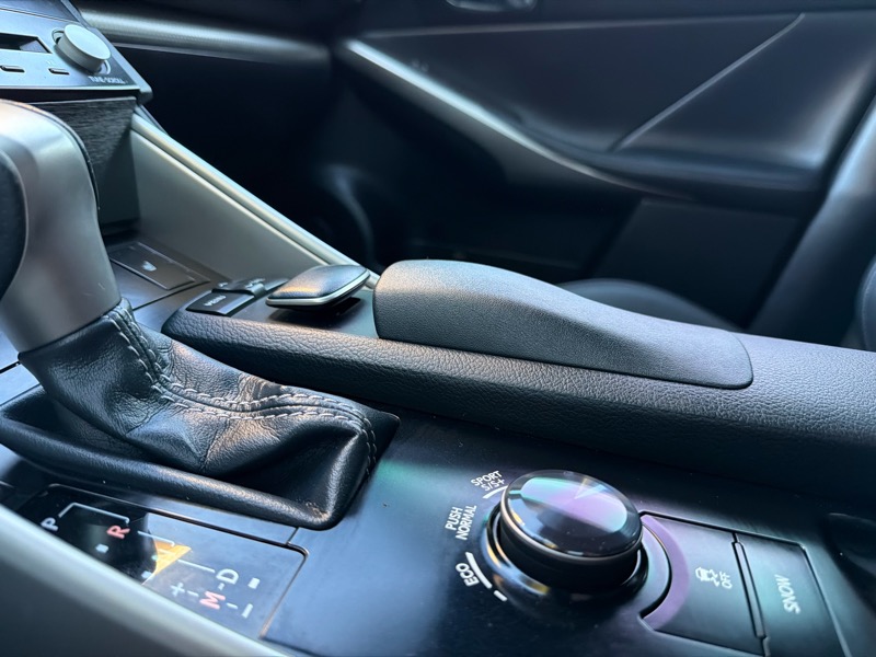 Lexus IS 350 RWD 2014