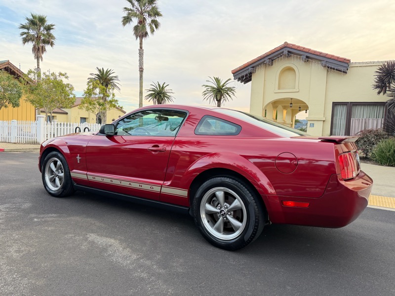 Ford Mustang V6 Premium Coupe 2008