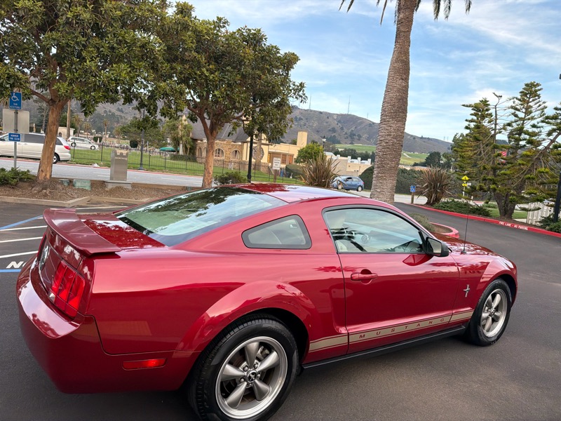 Ford Mustang V6 Premium Coupe 2008