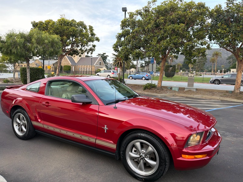 Ford Mustang V6 Premium Coupe 2008