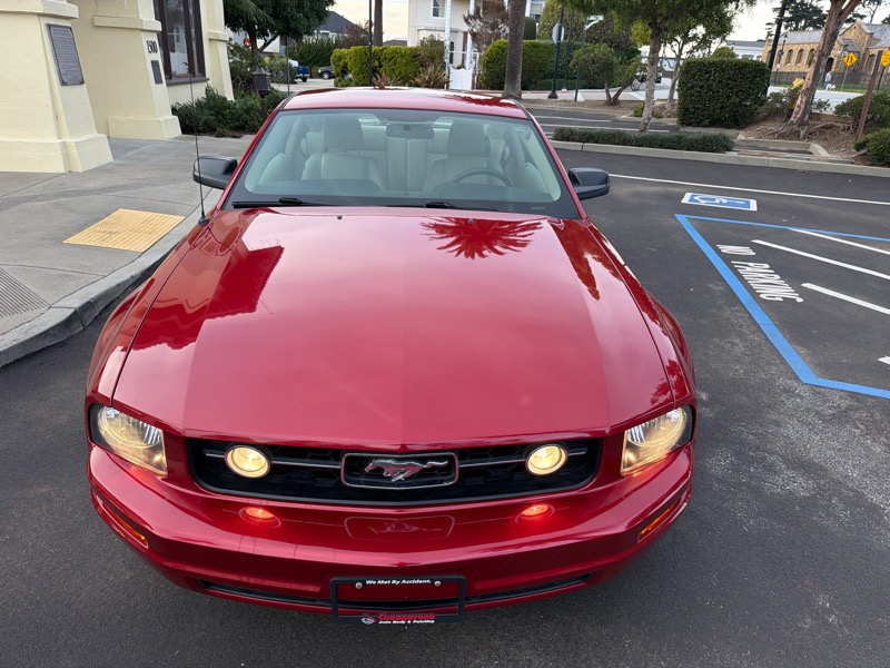 Ford Mustang V6 Premium Coupe 2008