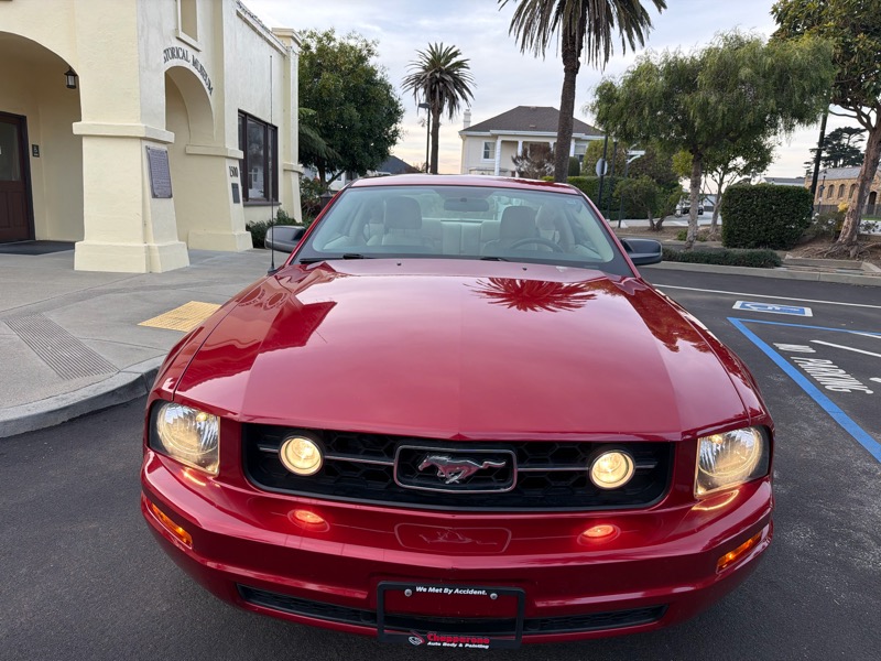 Ford Mustang V6 Premium Coupe 2008