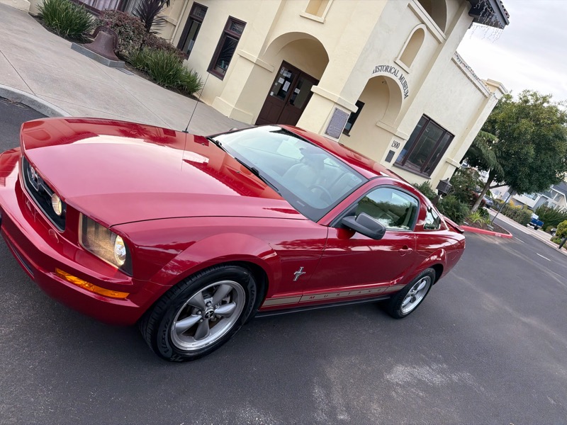 Ford Mustang V6 Premium Coupe 2008