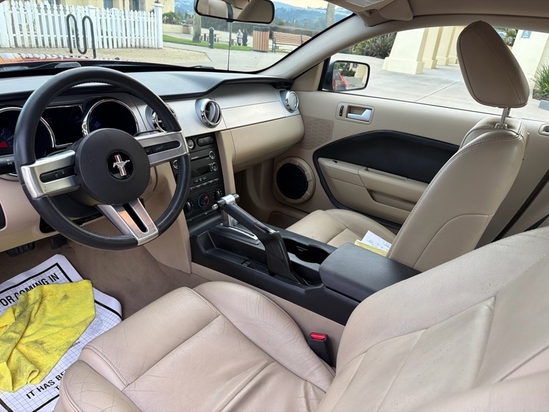 Ford Mustang V6 Premium Coupe 2008