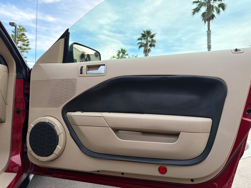 Ford Mustang V6 Premium Coupe 2008