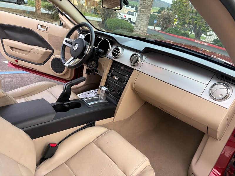 Ford Mustang V6 Premium Coupe 2008