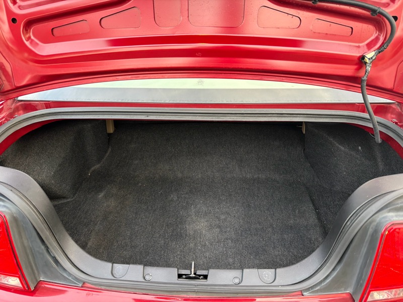 Ford Mustang V6 Premium Coupe 2008