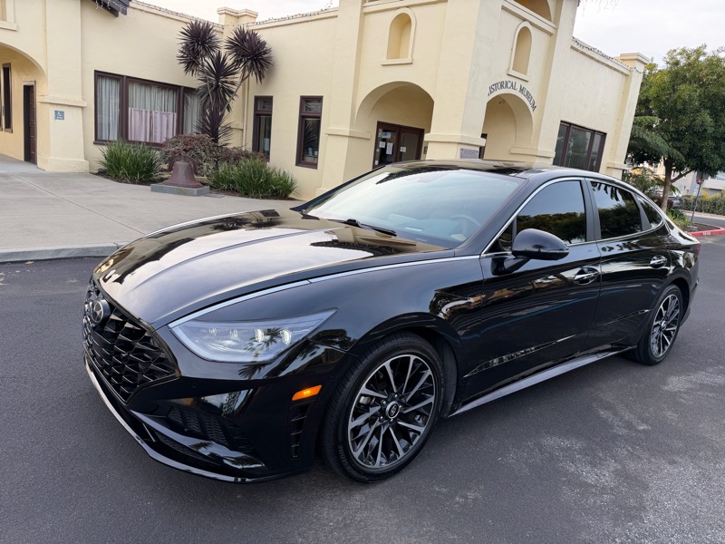 Hyundai Sonata Limited 2021